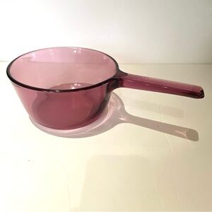 CRANBERRY Corning VISIONWARE 1.5 litre Saucepan